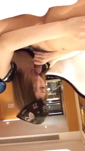 甜心一晚干一次要2000真是贵，但是嫩逼大奶都很粉嫩也是很值得